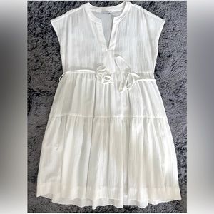 Calvin Klein white dress with pockets size 4